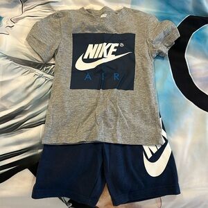 Boys NIKE Shorts Set